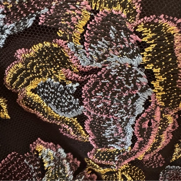 JS Collections Metallic Floral Lace Fit and Flare Midi Dress Size 14 - Picture 13 of 13